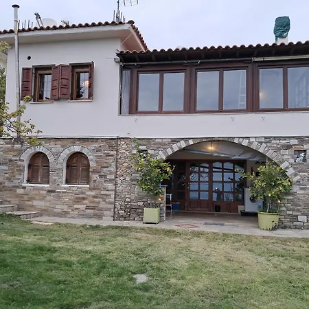 Οικια κοντα μονοπατι των κενταυρων